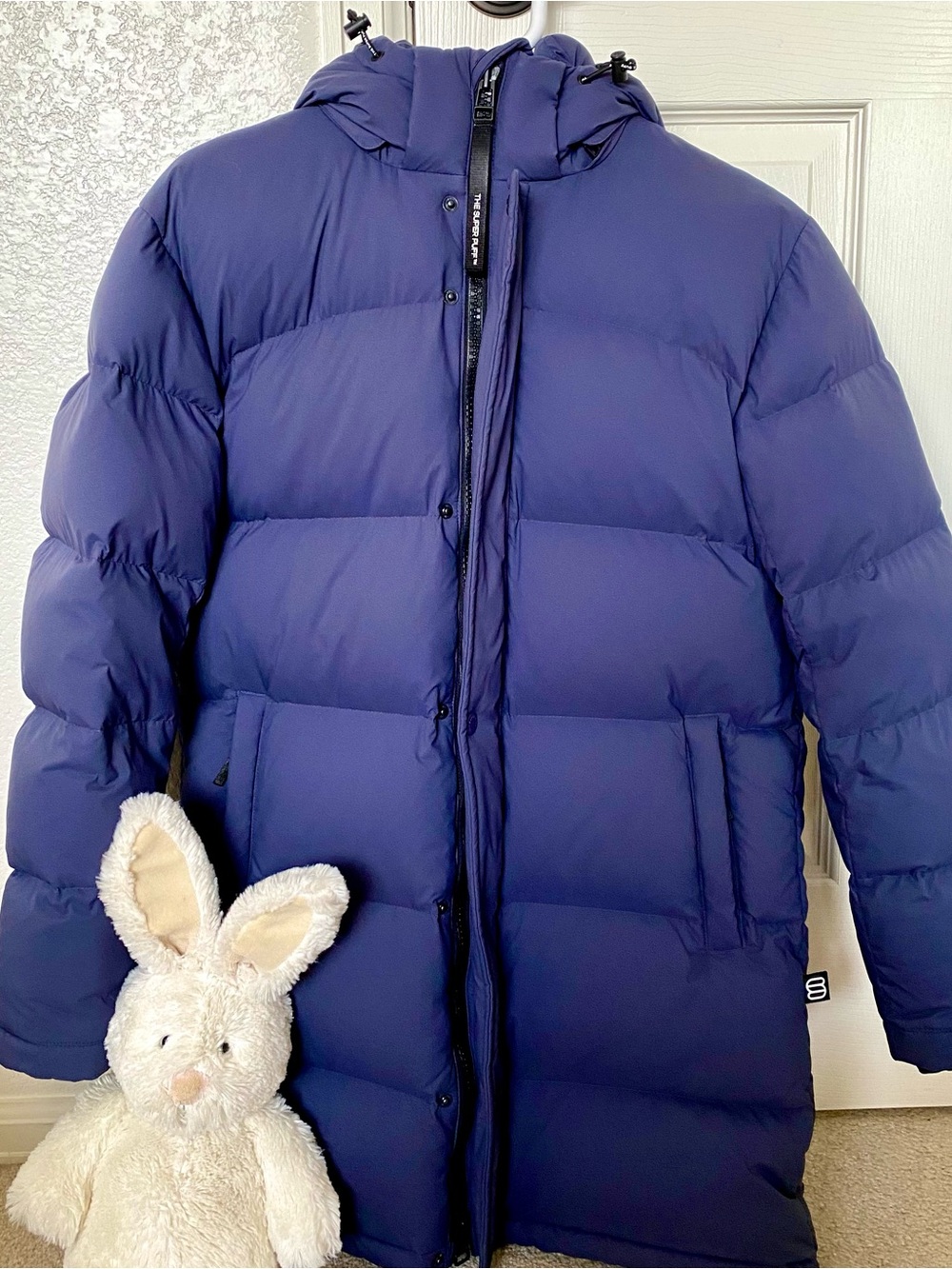 Aritzia The Super Puff Mid Hooded Puffer Jacket